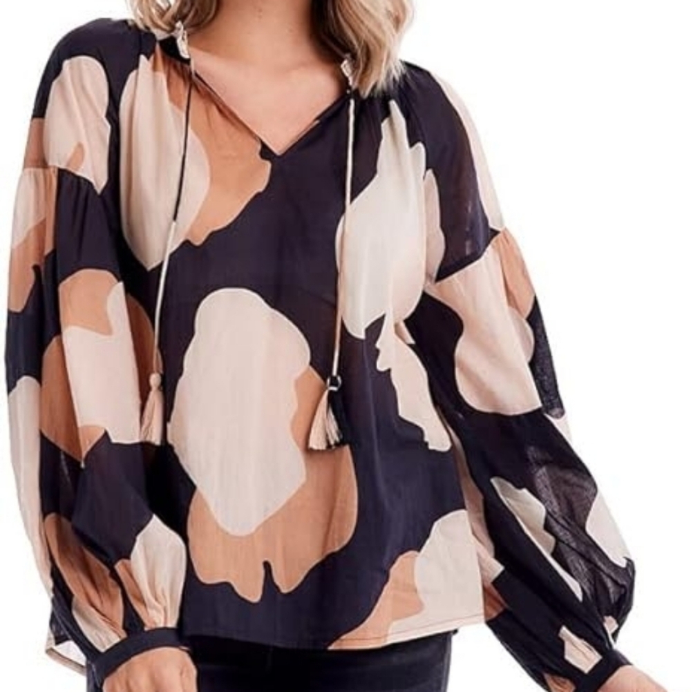 Mud Pie Black and Tan Patterned Blouse